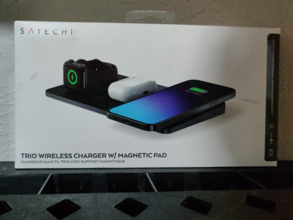 Satechi Trio Wireless Charger with Magnetic Pad