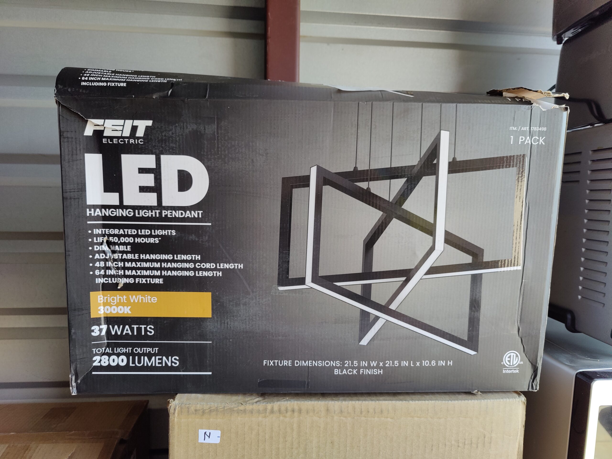 Feit 3-Rectangle Chandelier