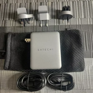 Satechi 145W USB-C 4-Port GaN Universal Travel Charger
