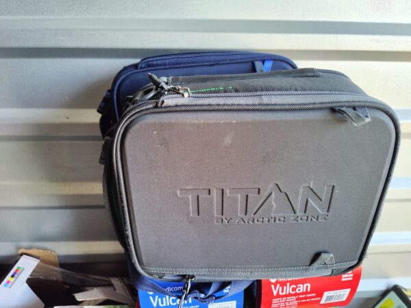 Arctic Zone Ultra Expandable Lunch Box