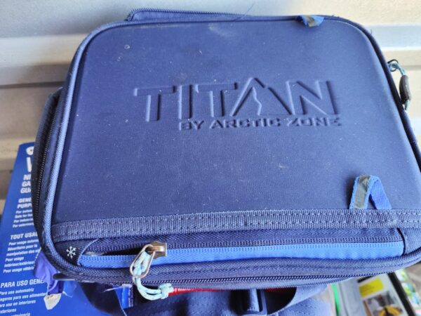 Arctic Zone Ultra Expandable Lunch Box - Image 2